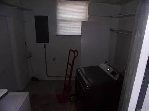 403 E 3rd St, Leachville, AR 72438 photo 9