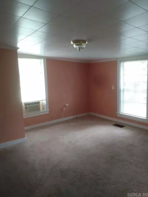 704 E 10th, Smackover, AR 71762 photo 9