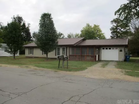 304 N Gideon Ave, Gideon, MO 63848 photo 1