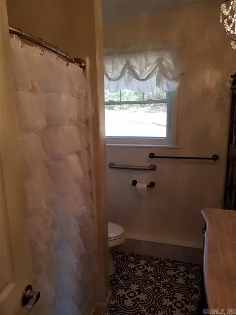 1102 Smitherman St, Altus, AR 72821 photo 10