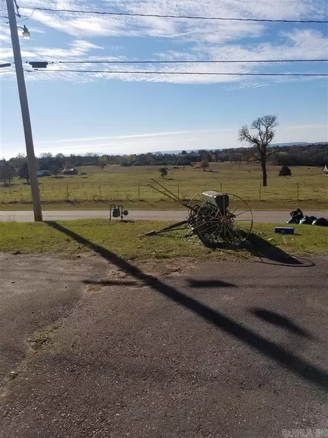 1102 Smitherman St, Altus, AR 72821 photo 4