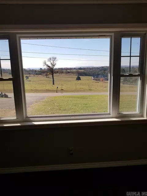 1102 Smitherman St, Altus, AR 72821 photo 8
