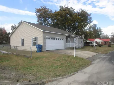 301 N Main St, Gideon, MO 63848 photo 2