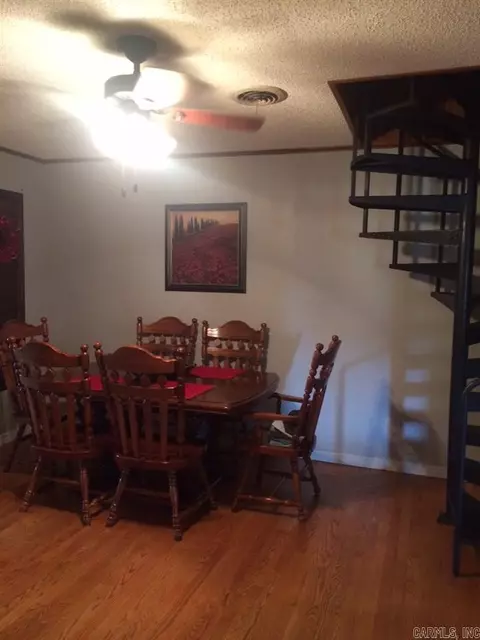 830 W 2nd St, Waldron, AR 72958 photo 9