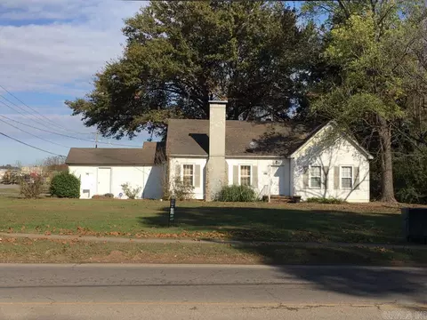 830 W 2nd St, Waldron, AR 72958 photo 1