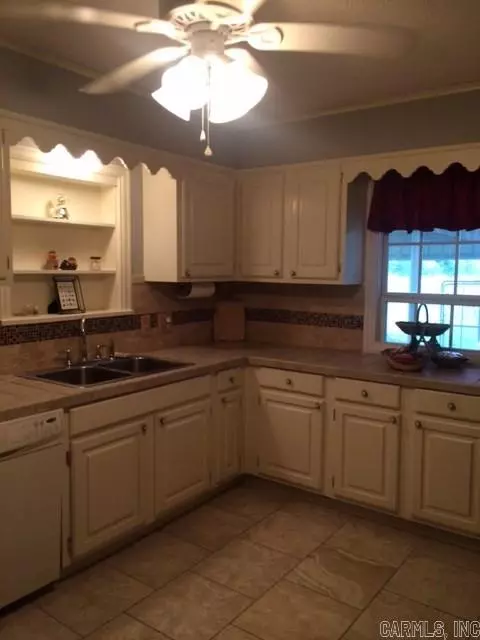 830 W 2nd St, Waldron, AR 72958 photo 6