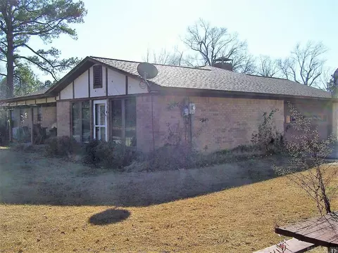 1640 Caddo Cir, Ashdown, AR 71822 photo 5
