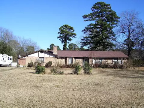 1640 Caddo Cir, Ashdown, AR 71822 photo 2