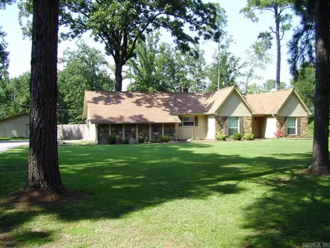 2410 Wren St, Ashdown, AR 71822 photo 2