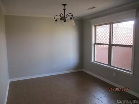 58 Earnhardt Cir, Cabot, AR 72023 photo 9