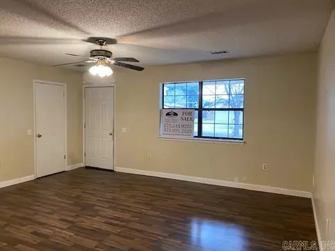 701 Tonya Ave, Kennett, MO 63857 photo 2