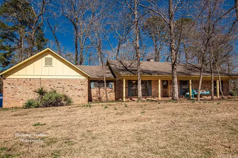 1094 Toltec St, Camden, AR 71701 photo 1