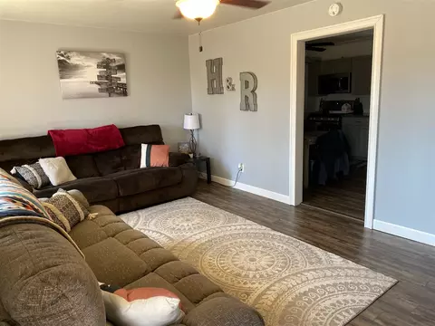 2136 Ables Rd, Sikeston, MO 63801 photo 2