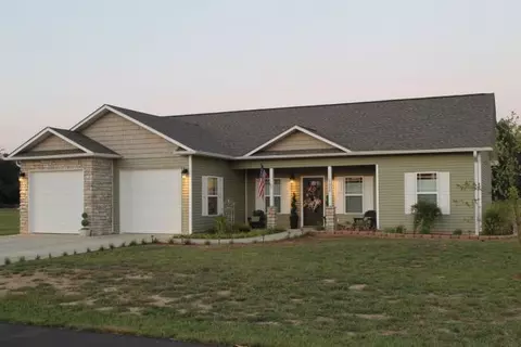 12608 Wildwind Dr, Dexter, MO 63841 photo 1