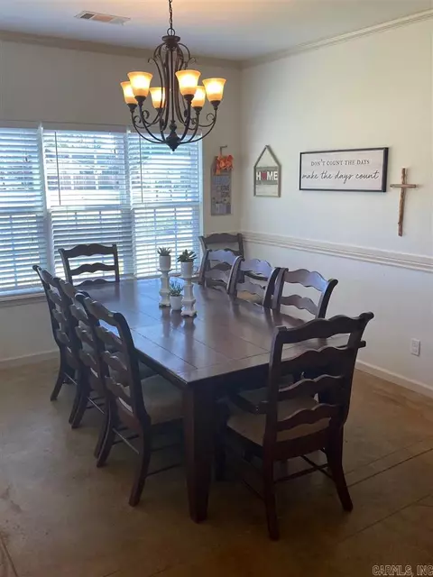 2112 S Oak St, Stuttgart, AR 72160 photo 9