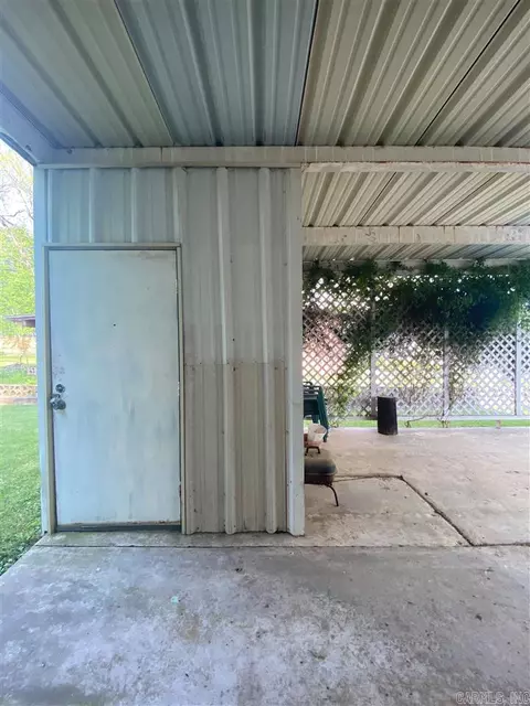 403 N 3rd St, Paris, AR 72855 photo 8
