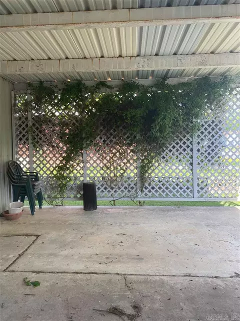 403 N 3rd St, Paris, AR 72855 photo 9