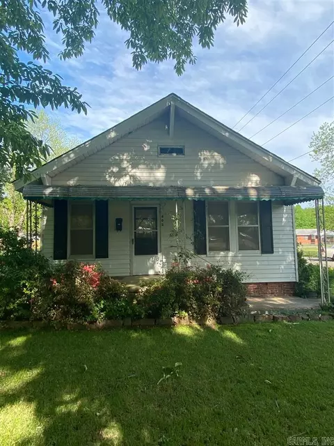 403 N 3rd St, Paris, AR 72855 photo 2