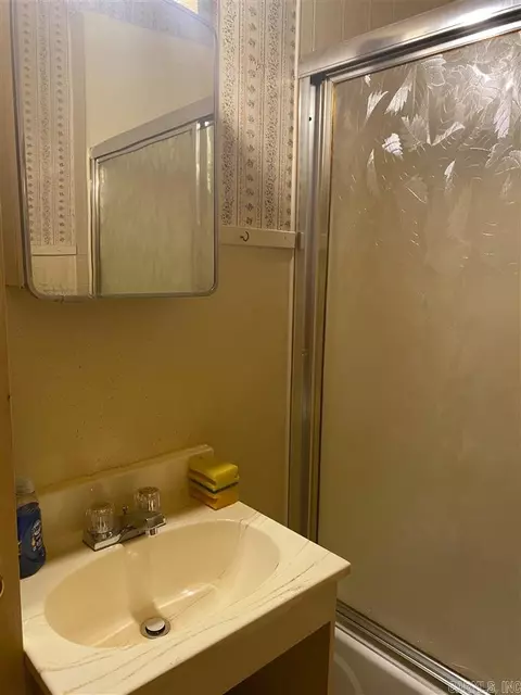 403 N 3rd St, Paris, AR 72855 photo 16