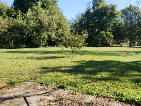 128 Third St, Sikeston, MO 63801 photo 6