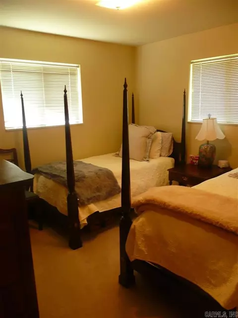 865 Stanford Dr, Sikeston, MO 63801 photo 11