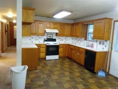 421 N Carr St, Paris, AR 72855 photo 7