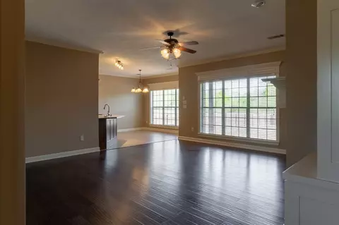 7 Oak Tree Cir, Conway, AR 72032 photo 5