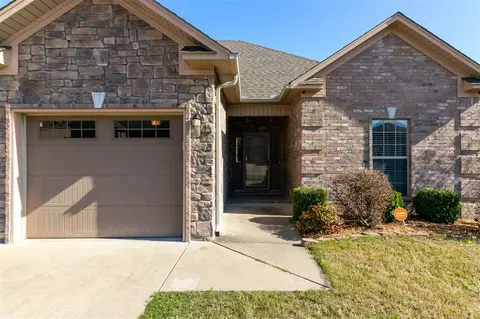 7 Oak Tree Cir, Conway, AR 72032 photo 2