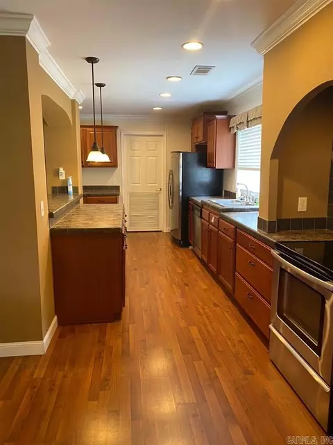 405 Cherry St, Crossett, AR 71635 photo 4
