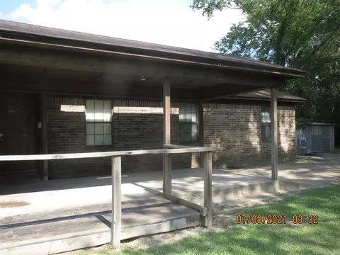 1013 Phillips St, Warren, AR 71671 photo 2