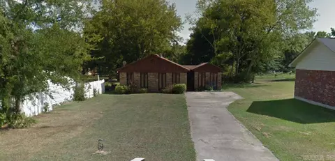 1013 Phillips St, Warren, AR 71671 photo 1
