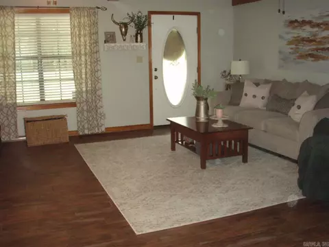 225 W Dollarhide, Foreman, AR 71836 photo 4