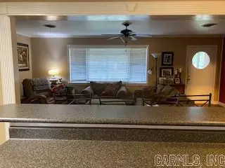 712 Sharp, Camden, AR 71701 photo 3