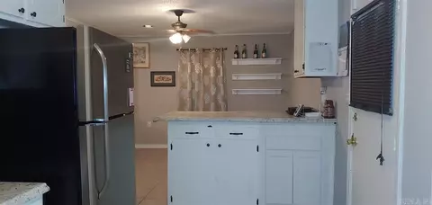 233 Park Dr, Dermott, AR 71638 photo 5