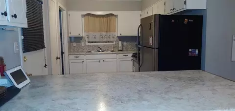 233 Park Dr, Dermott, AR 71638 photo 6