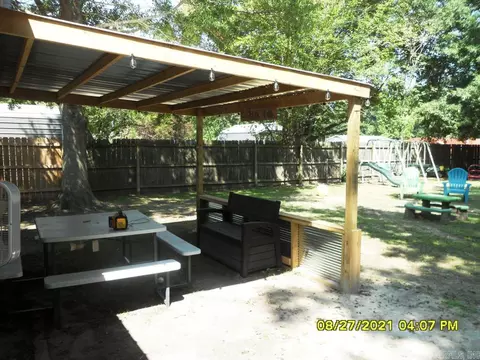 903 SE First St, Tuckerman, AR 72473 photo 4
