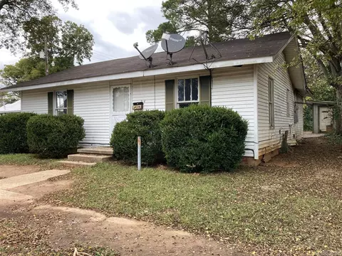 214 Reaves Cir, Warren, AR 71671 photo 9