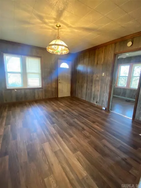 508 E Klan, Paris, AR 72855 photo 9
