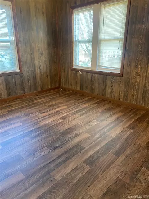 508 E Klan, Paris, AR 72855 photo 10