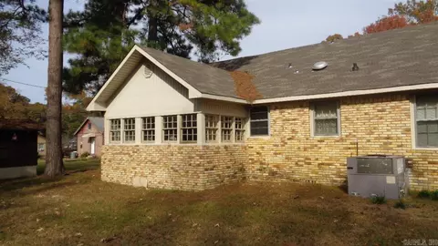 1221 Rankin, Ashdown, AR 71822 photo 5