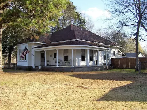 770 N Dupree St, Ashdown, AR 71822 photo 2