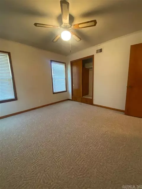 611 E Wood St, Paris, AR 72855 photo 17