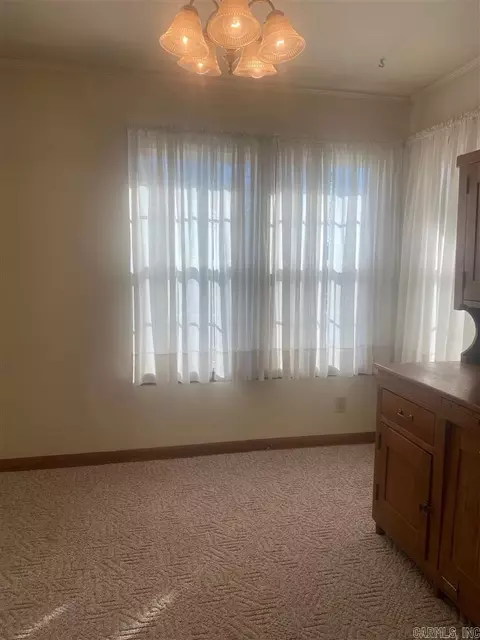 611 E Wood St, Paris, AR 72855 photo 6