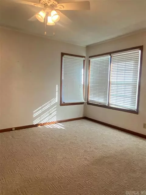 611 E Wood St, Paris, AR 72855 photo 11