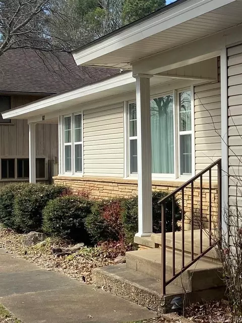 611 E Wood St, Paris, AR 72855 photo 3