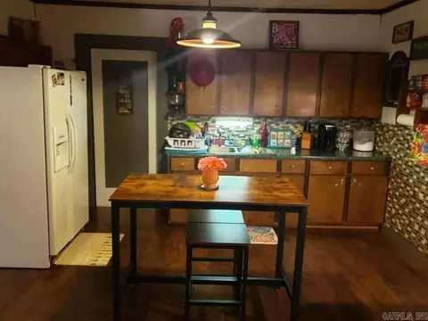 224 E Chert, Stephens, AR 71764 photo 7