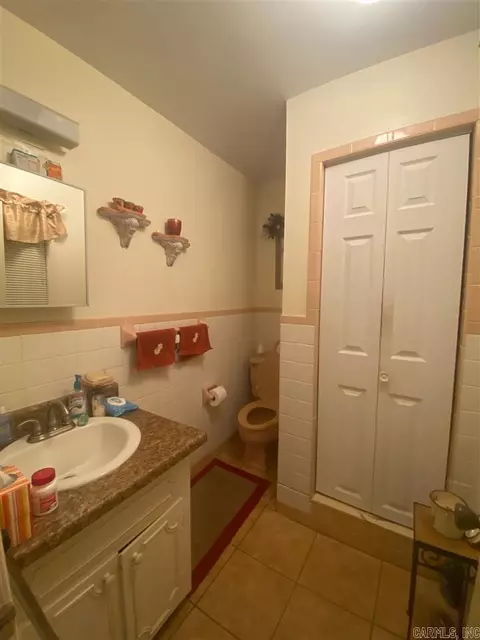 811 E Wood St, Paris, AR 72855 photo 13