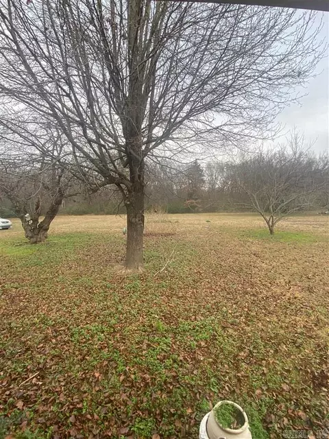 811 E Wood St, Paris, AR 72855 photo 4