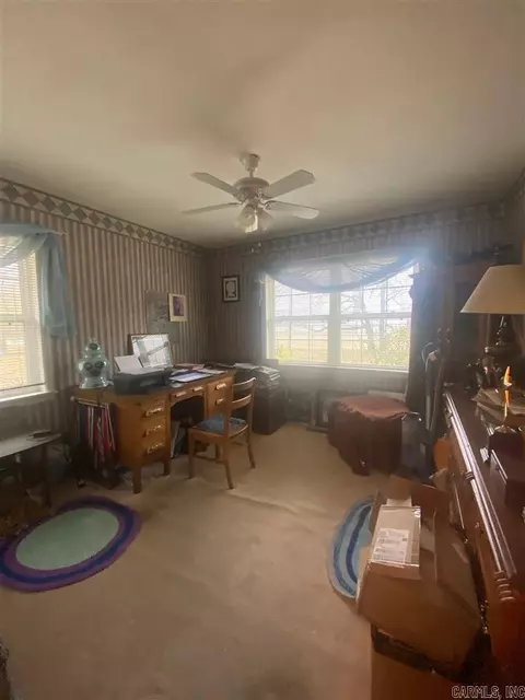 811 E Wood St, Paris, AR 72855 photo 22