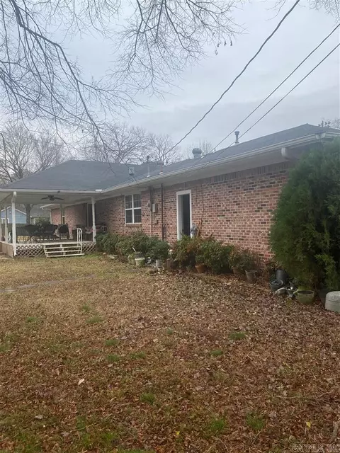 811 E Wood St, Paris, AR 72855 photo 2